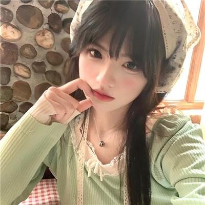一克拉的室友